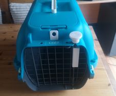 Cat or small dog carry box plus cat toy