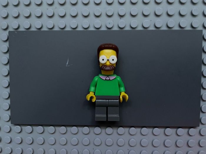lego Simpsons sim013 Ned Flanders minifigure, The Simpsons, Series 1