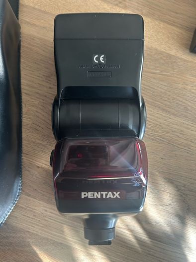 Pentax Z-1p. Autofocus 35mm SLR with lenses, Pentax AF500FTZ flash and accessories