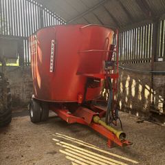 Dtec diet feeder