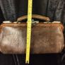 antique Gladstone doctors bag Image 10