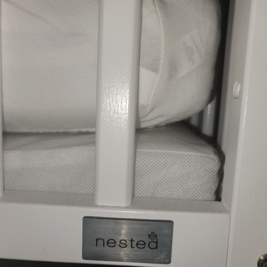 baby cot