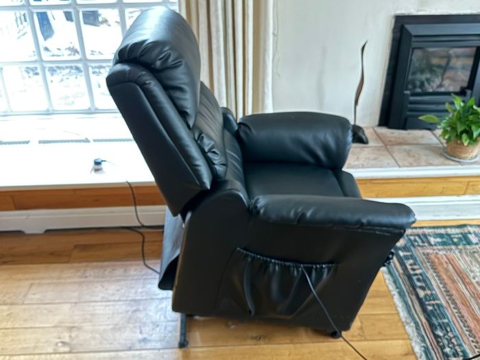 Riser Recliner Chair