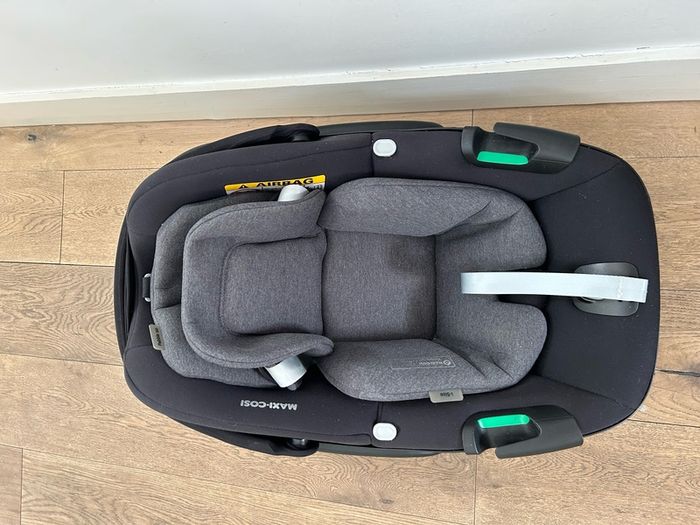 maxi cosi pebble 360 I-size car seat