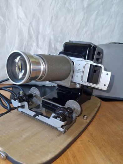 Vintage German Leitz projector - Leica