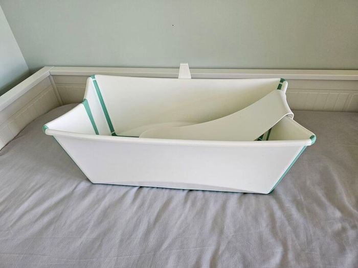 Stokke Flexi  Baby Bath with Newborn Support White