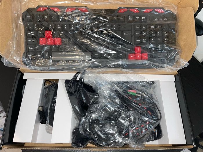 4 in 1 Gaming Gear Kit
