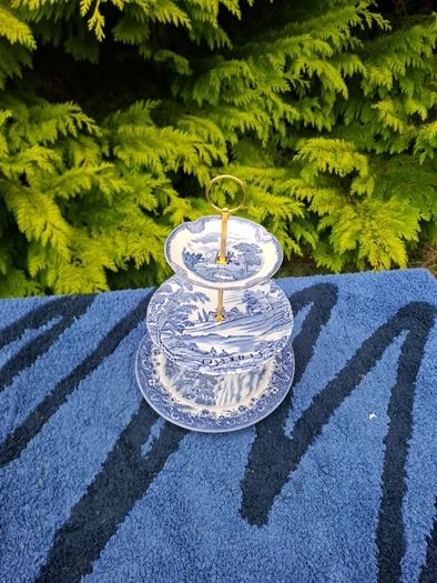Blue hand drill cake stand  postage possible