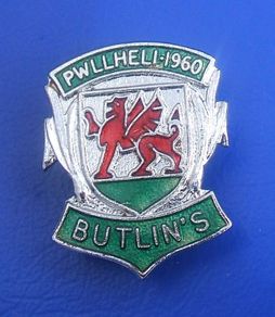 BUTLINS PWLLHELI 1960 (holiday camp, Wales) - resident camper's enamel badge C