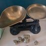 kitchen weighing scales cast iron Image 3