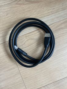Display port cable