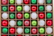 3cm Shatterproof Christmas Baubles, Country Red Green and White Christmas Ball Ornaments for Christmas Tree Decoration MULTIPLE COLOURS AVAILABLE, SEE PHOTOS (FREE POSTAGE)