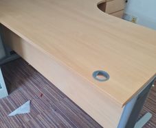 beech managers corner office desks