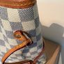 louis vuitton Neverfull MM Image 7