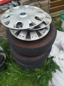 Ford wheels and tyres