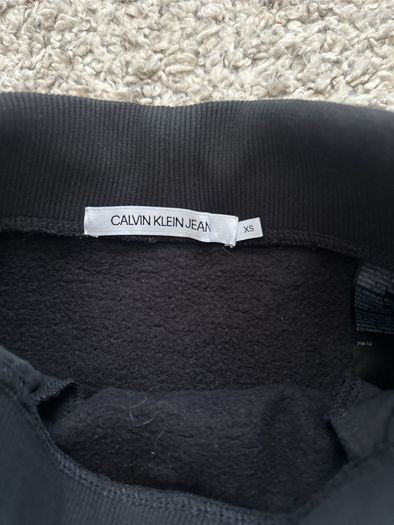 Calvin Klein Jeans black skirt (xs)