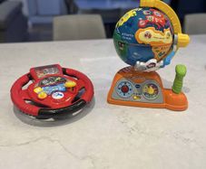 VTech Light and Flight Discovery Globe and Kids Steering wheel.
