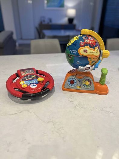 VTech Light and Flight Discovery Globe and Kids Steering wheel.