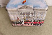 Churchill's Buckingham Palace Empty Tin Money Box Churchill Confectionery UK