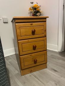bedside table