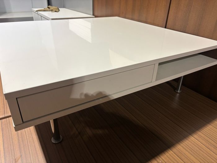 reception desk ideal for waiting area
