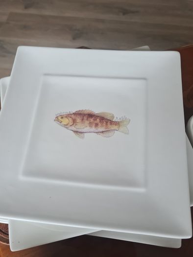 Plates/Bowls
