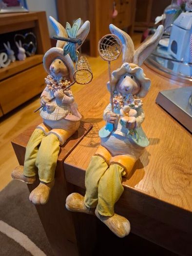 Easter bunnies