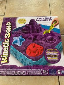 Purple kinetic sand