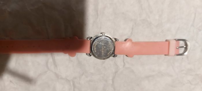 lulu ladybird watch,used condition,,see pictures,,price includes post to anywhere in Ireland thank you  sold as is .