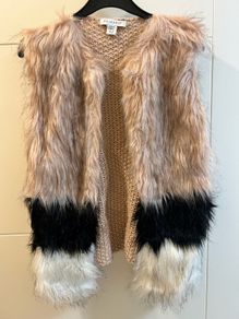 Girls Gilet 8-9yrs