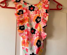 swimsuit age 6-7 years