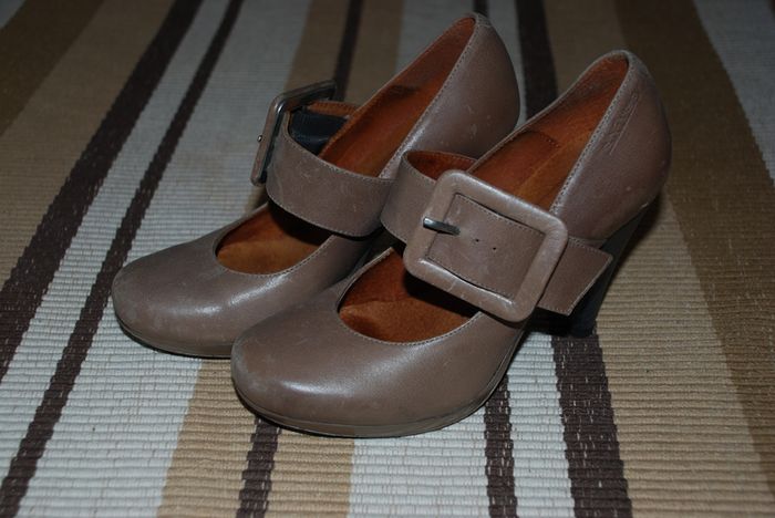 Leather shoes "Sixty seven"
