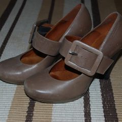 Leather shoes "Sixty seven"