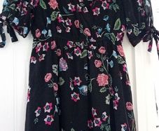 Ladies Dress UK8