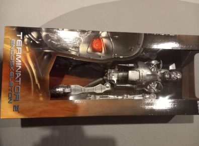 Terminator 2 18" Endoskeleton