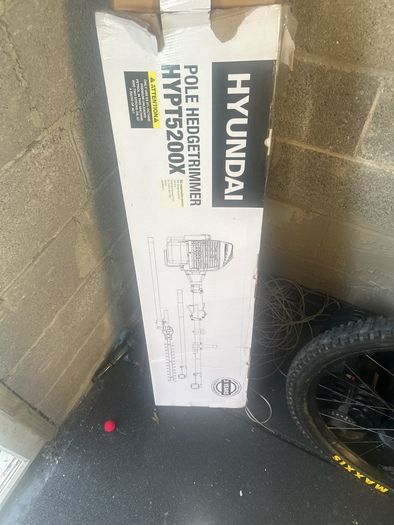 hedge trimmer