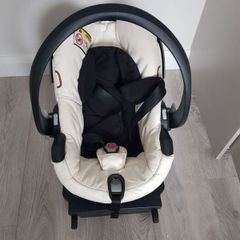 Besafe Izi Go Car Seat and Isofix