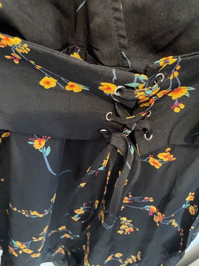 Pretty Little Thing black floral corset dress size 16 - New