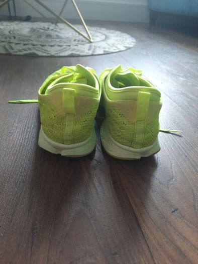 Nike shoes size 6UK yellow