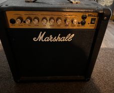 Marshall MG15DFX Guitar Amplifier