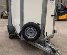 Ifor Williams box trailer