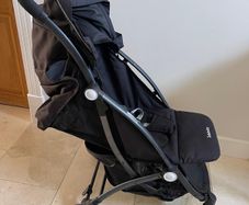 Compact lightweight travel stroller