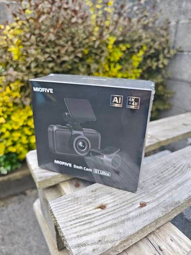 4k dashcam front and rear
