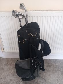 Kids golf clubs and bag