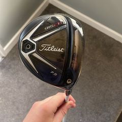 Titleist 915 D driver 7.5 Fujikara stiff shaft