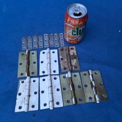 11 hinges