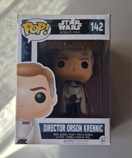 Funko Pop Star Wars Rouge One 139 and 142 Captain Cassian Andor and Director Orson Krennic Bundle