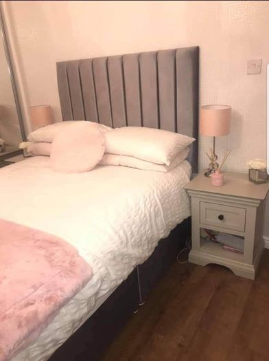 New 4'6" double grey divan bed and mattress