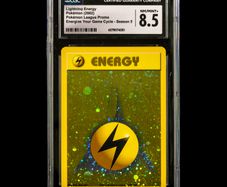 Lightning Energy CGC 8.5 NM-Mint+ Graded Energize Your Game Cycle Holo Rare Graded Pokemon Card League Promo Season 5 2002 Vintage
