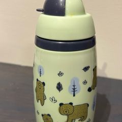 Toddler straw bottle